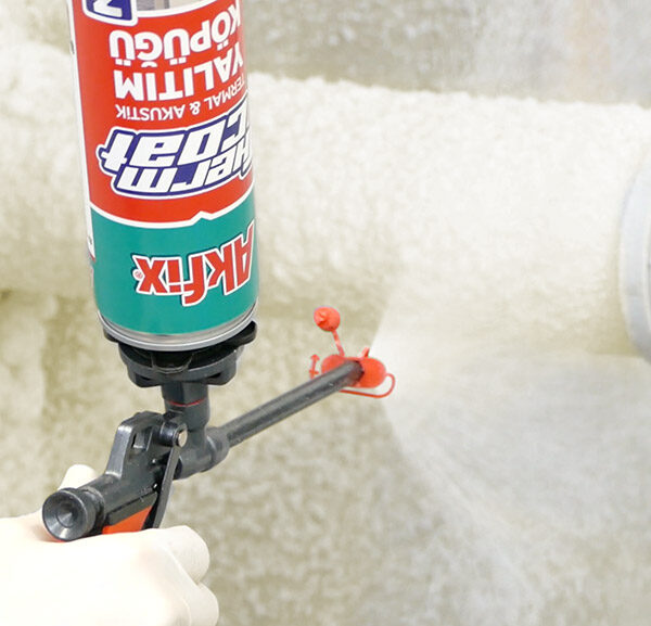 ThermCoat_Ap ThermCoat – Espuma PU para aislamiento térmico y acústico
